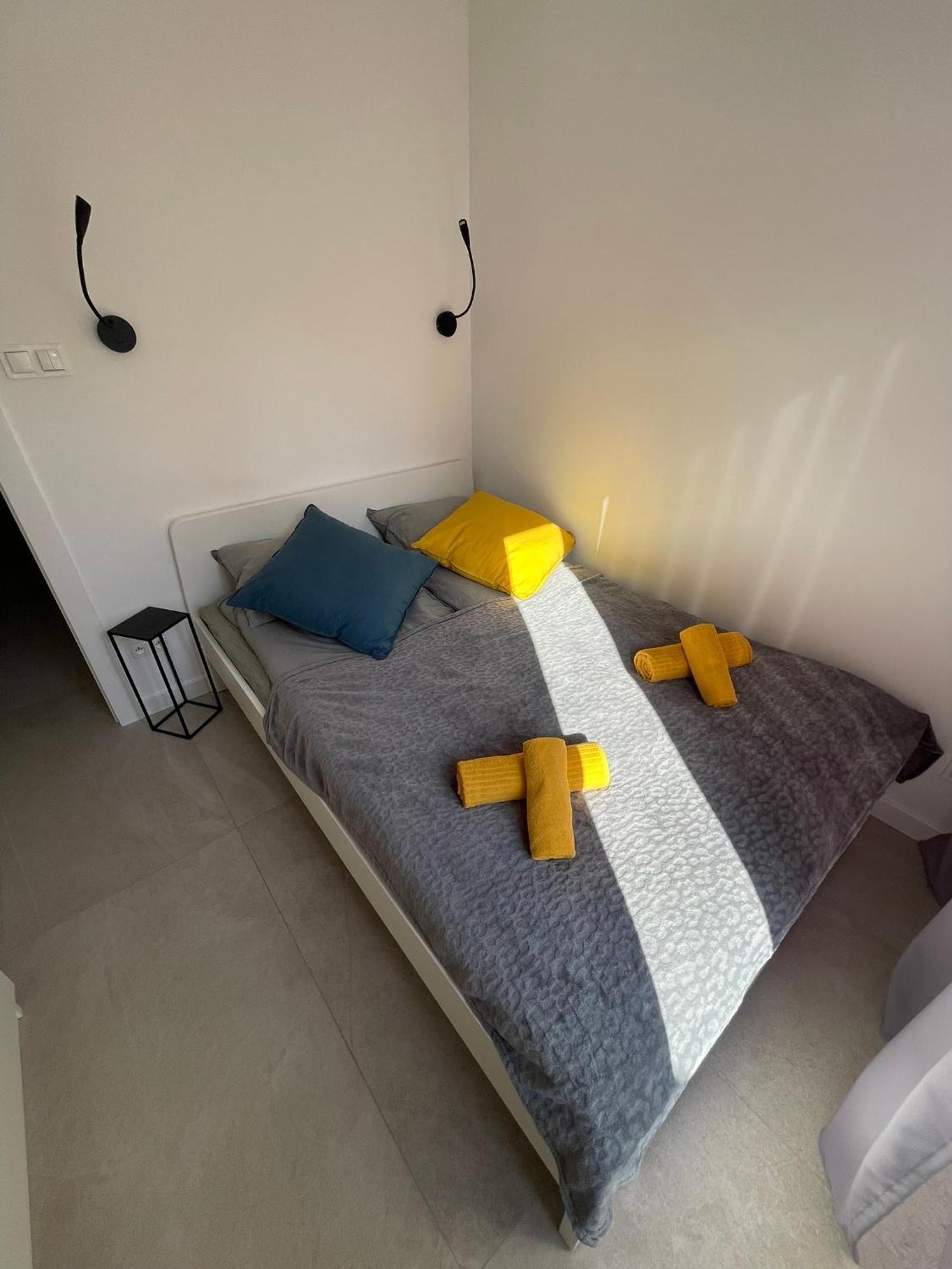 Apartament Smart Kamienica Grochow With Free Parking วอร์ซอ ภายนอก รูปภาพ